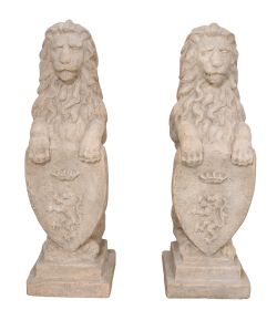 Heraldic Lion Set Of 2 (Kit)