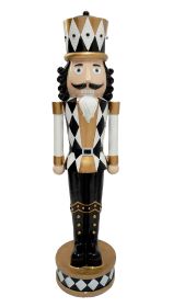 38In Nutcracker With White Coat